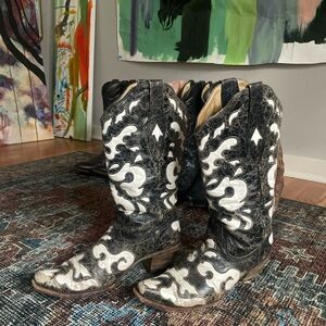 Corral Black and White Patterned Cowboy Boots